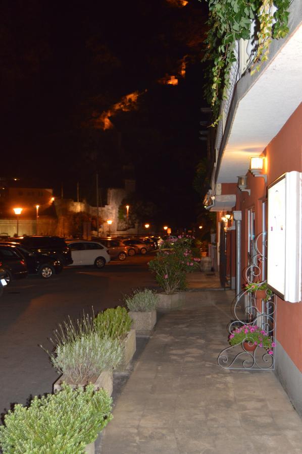 Apartments Qualitas Kotor Dış mekan fotoğraf